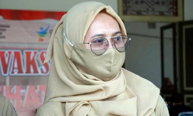 Kepala Dinkes Kabupaten Boyolali Ratri S Survivalina saat memberikan keterangan di Boyolali