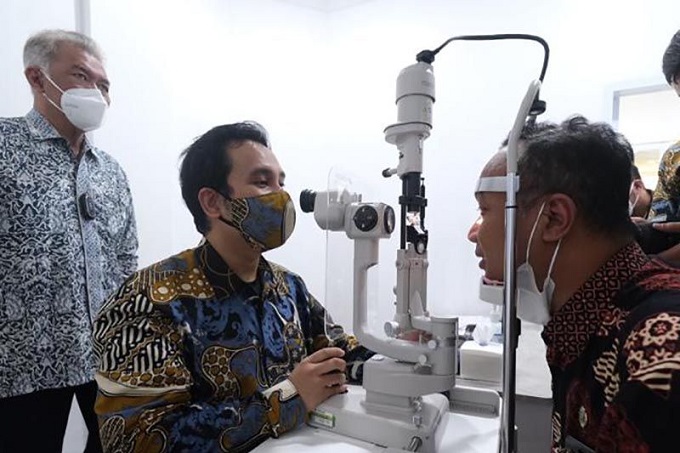 4peresmian-Klinik-Dr.YAP-1