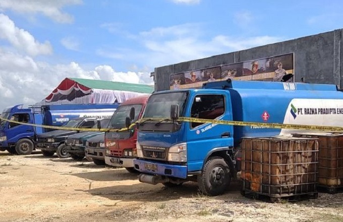 bbm-solar-barbuk-antara-640x461
